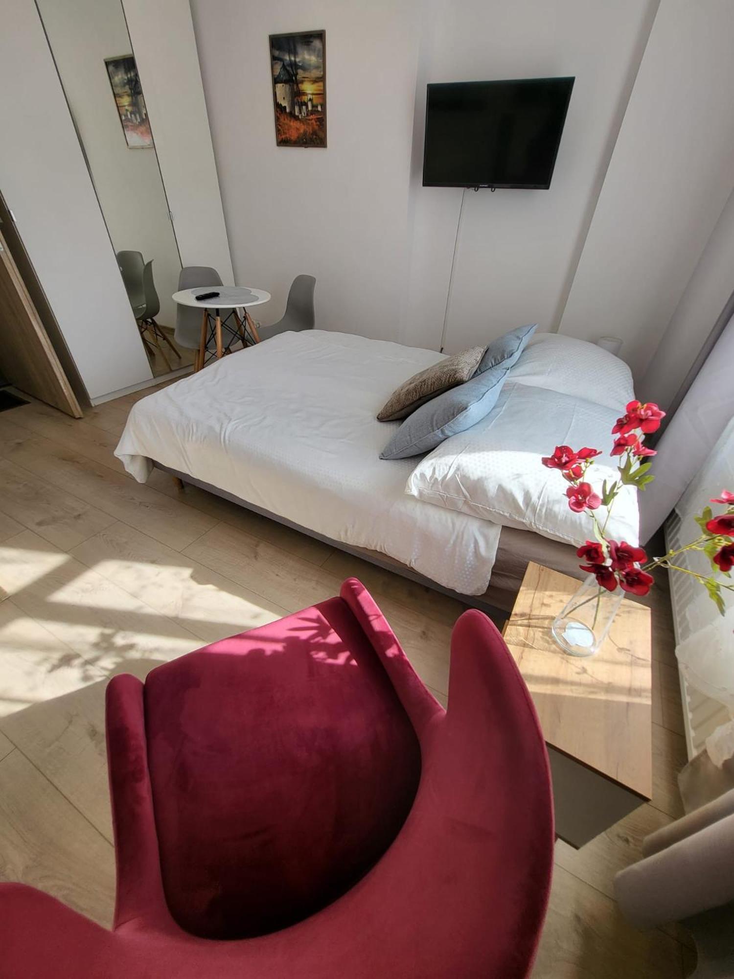 - 6 Apartment Gliwice